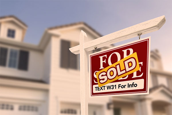 Real Estate ad banner containing sms marketing message